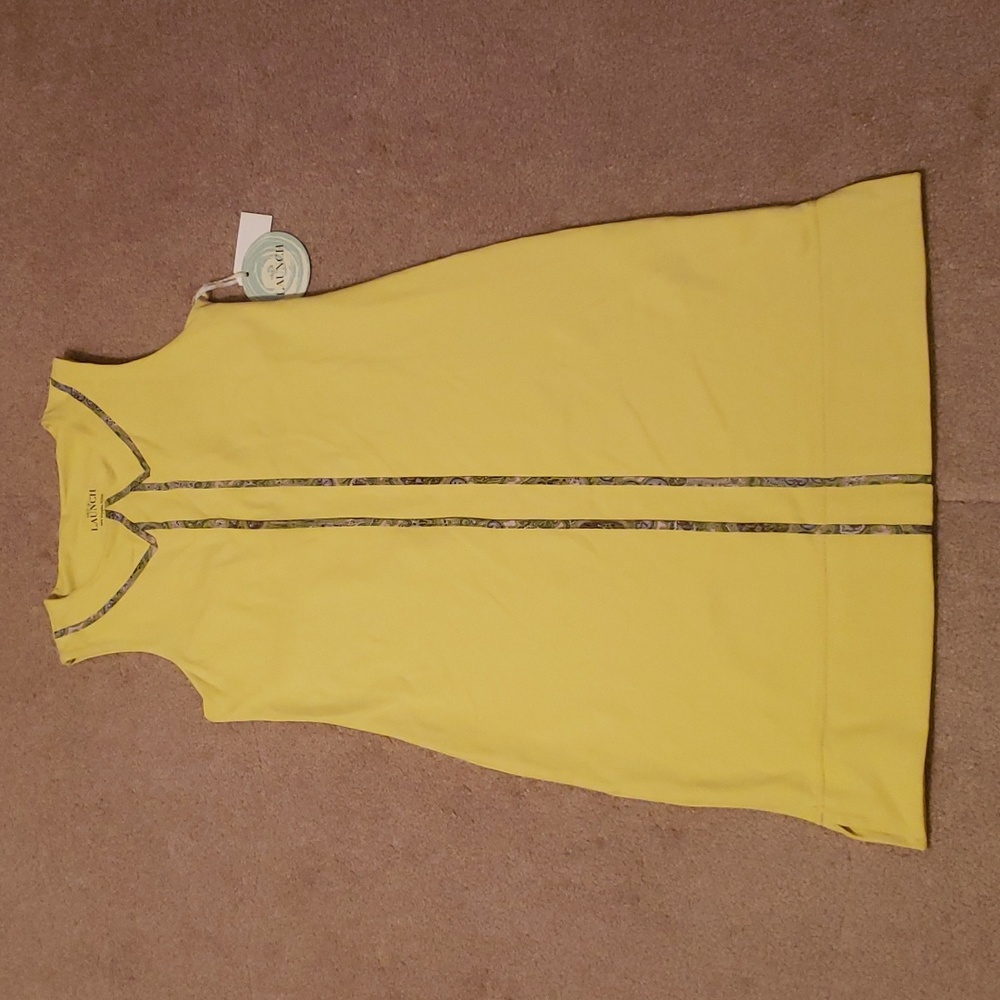 NWT Out 2 Launch Women's 2 Piece Yellow Silhouette Dress and Shorts Golf…